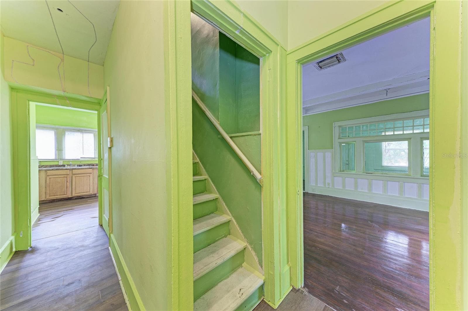 Single Family Residence at 1005 16TH AVE S, ST PETERSBURG, photo 33 of 54