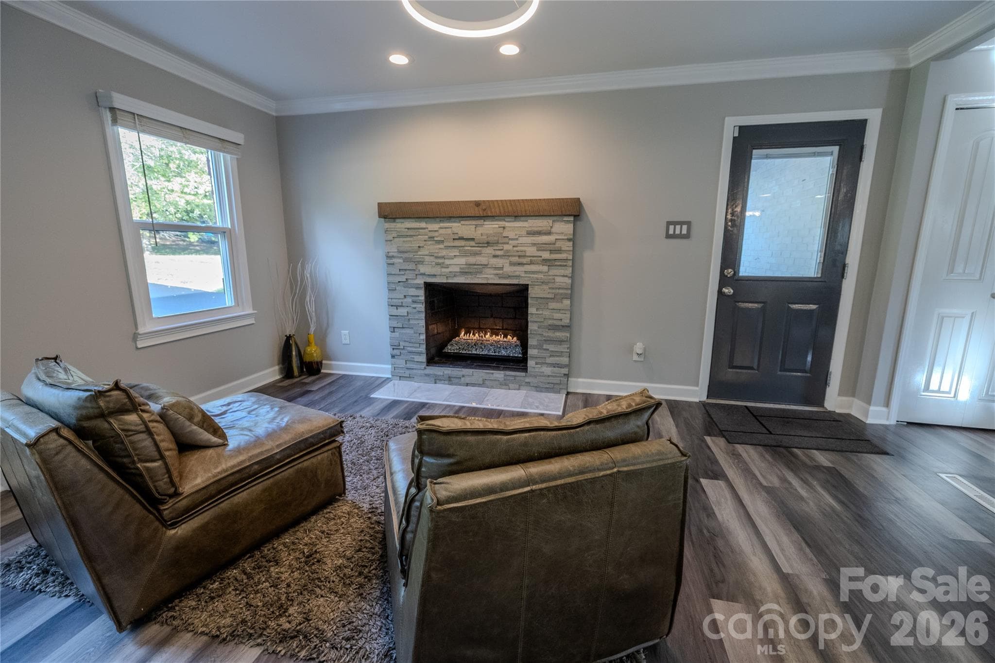 Single Family Residence at 7055 Crossridge Road, Charlotte, photo 12 of 42
