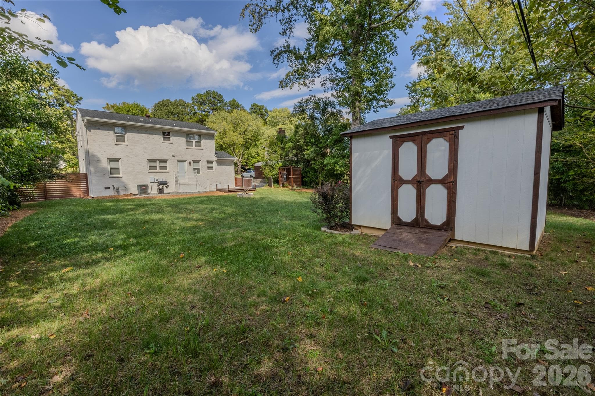 Single Family Residence at 7055 Crossridge Road, Charlotte, photo 37 of 42