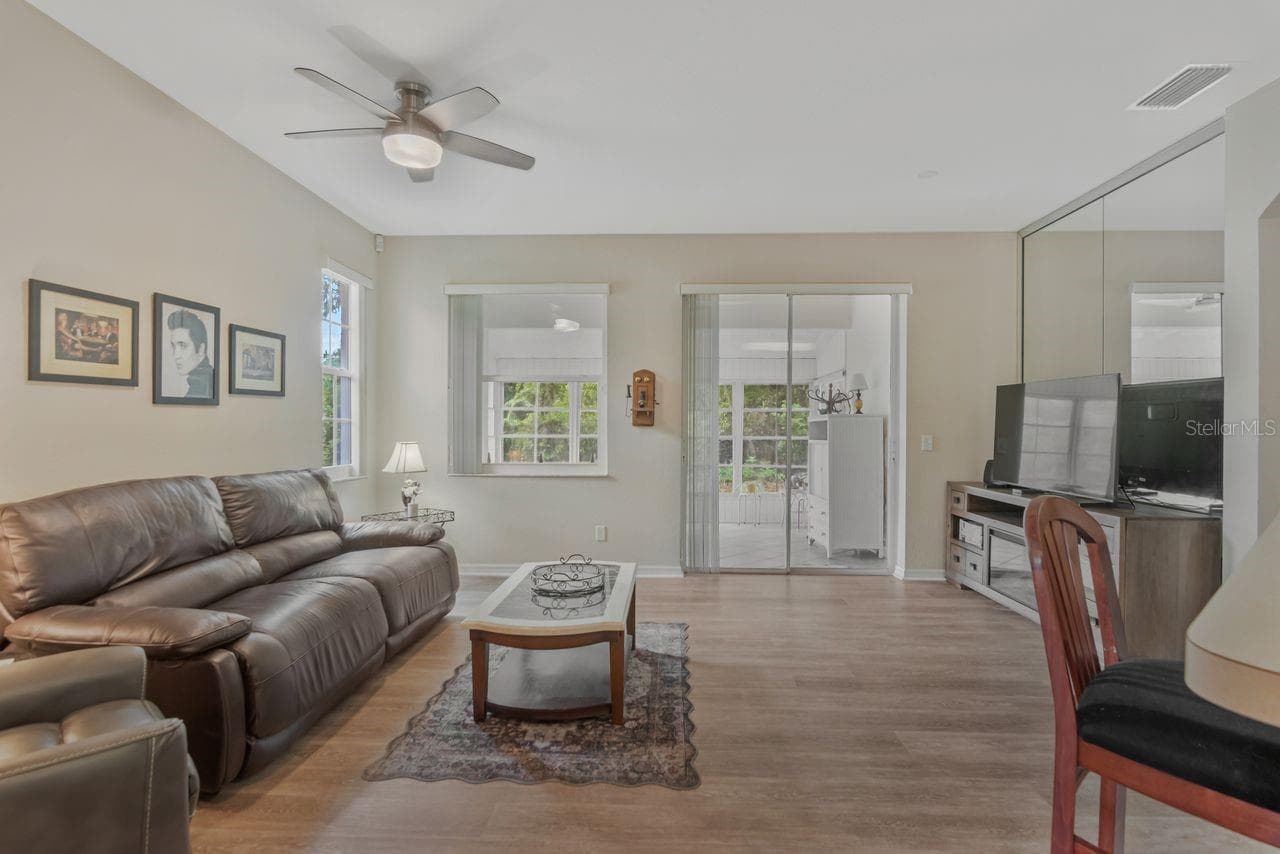 Villa at 2635 EAGLE GREENS DR, PLANT CITY, photo 15 of 50