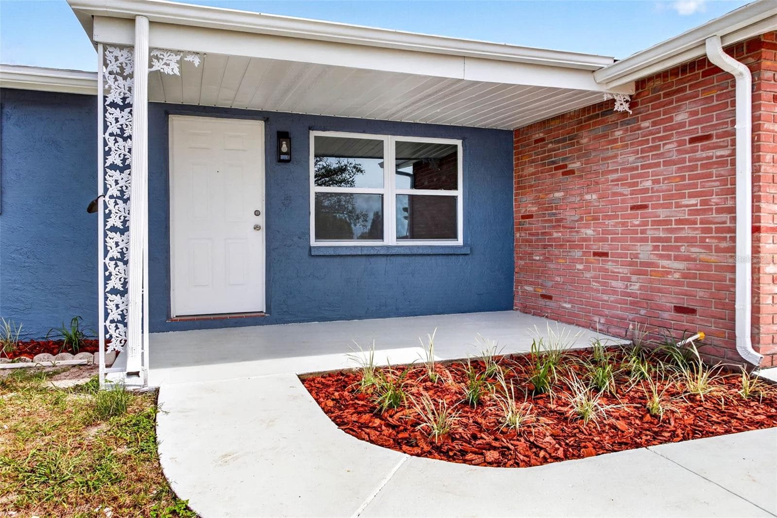Single Family Residence at 9516 GRAY FOX LN, PORT RICHEY, photo 2 of 26