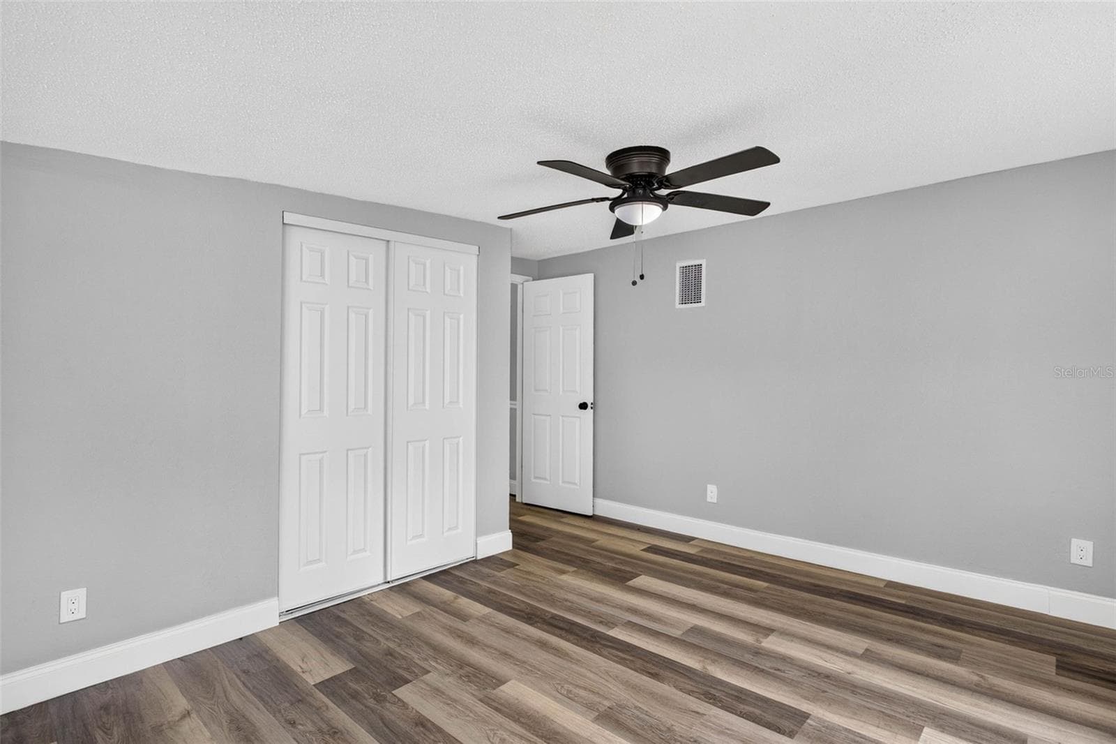 Single Family Residence at 11031 HASSLE AVE, PORT RICHEY, photo 7 of 42