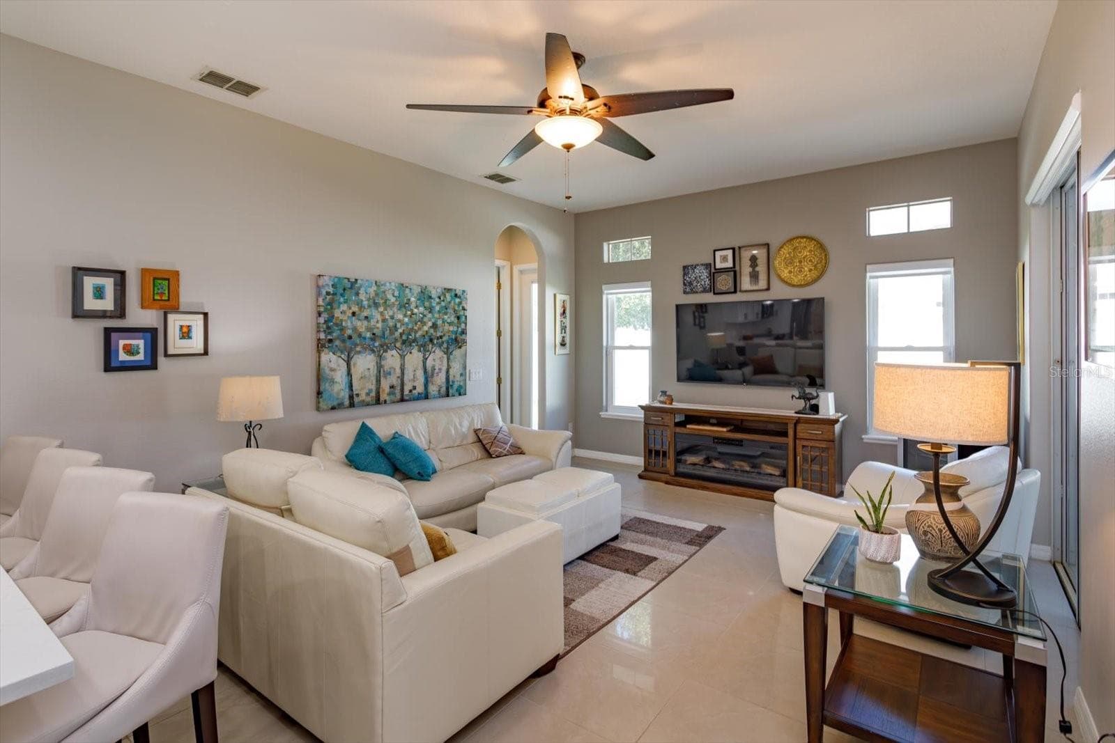 Single Family Residence at 16514 TUDOR GROVE DR, ORLANDO, photo 16 of 43