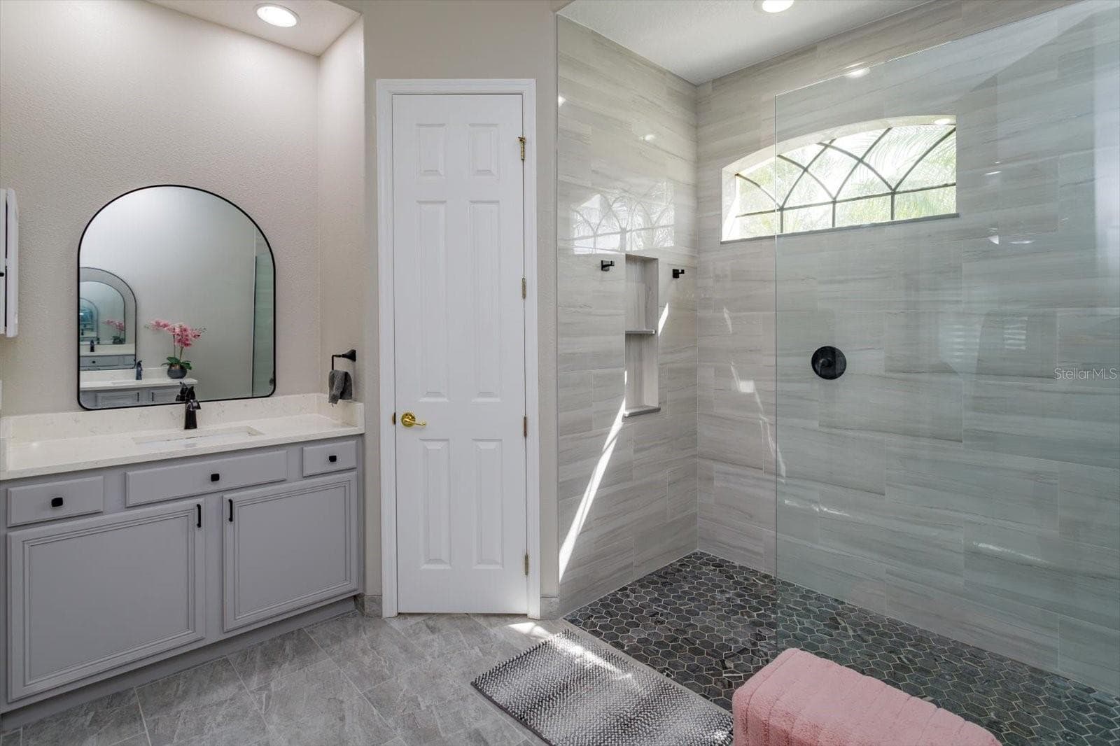 Single Family Residence at 16514 TUDOR GROVE DR, ORLANDO, photo 20 of 43