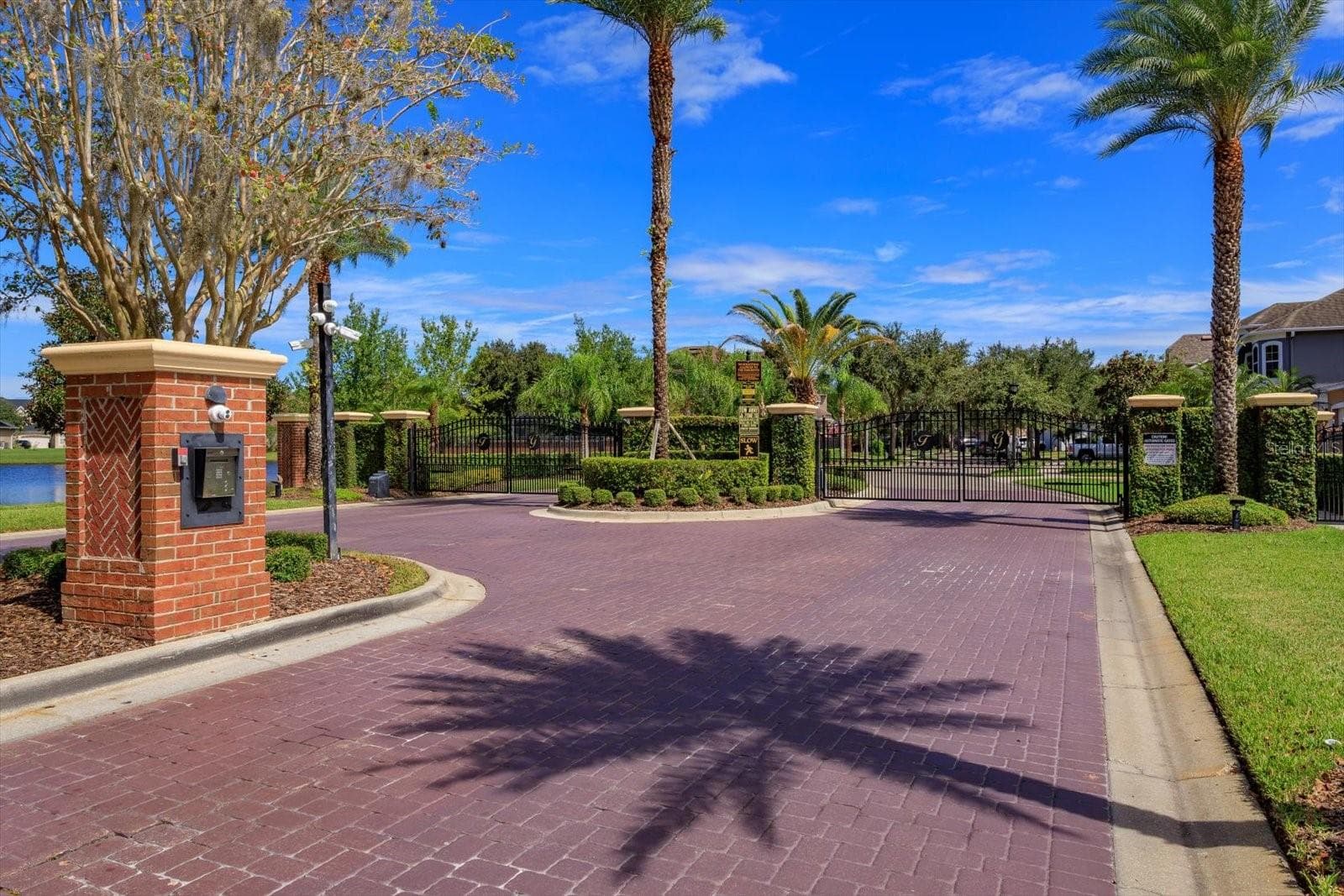 Single Family Residence at 16514 TUDOR GROVE DR, ORLANDO, photo 39 of 43