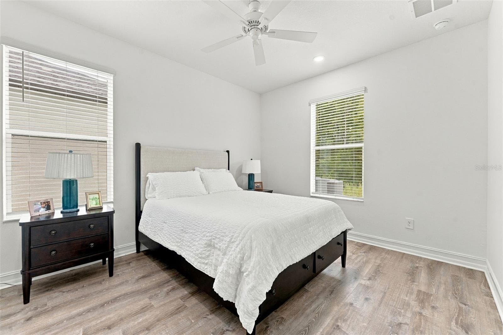Single Family Residence at 18114 SERENE LAKE LOOP, LUTZ, photo 9 of 29