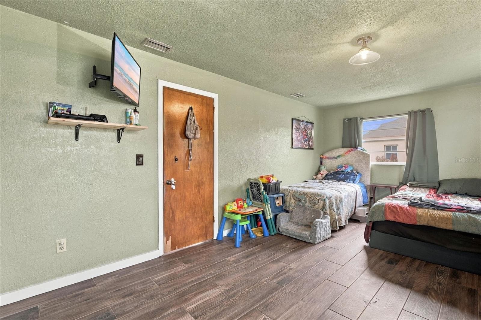 Guest Bedroom - 1085 EAGLES NEST AVE, DELTONA