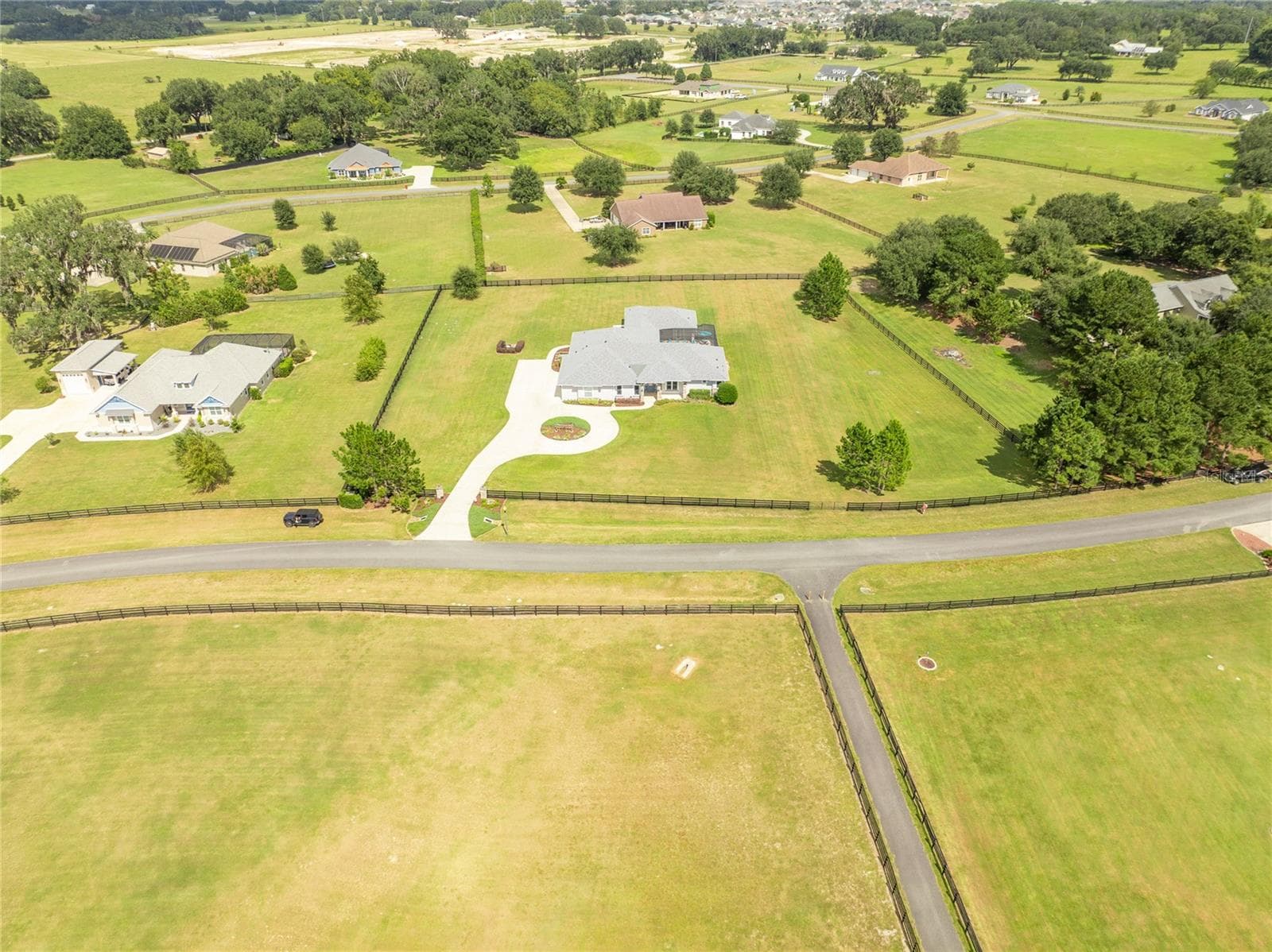Aerial view of home - 10640 NE 27TH ST, OXFORD