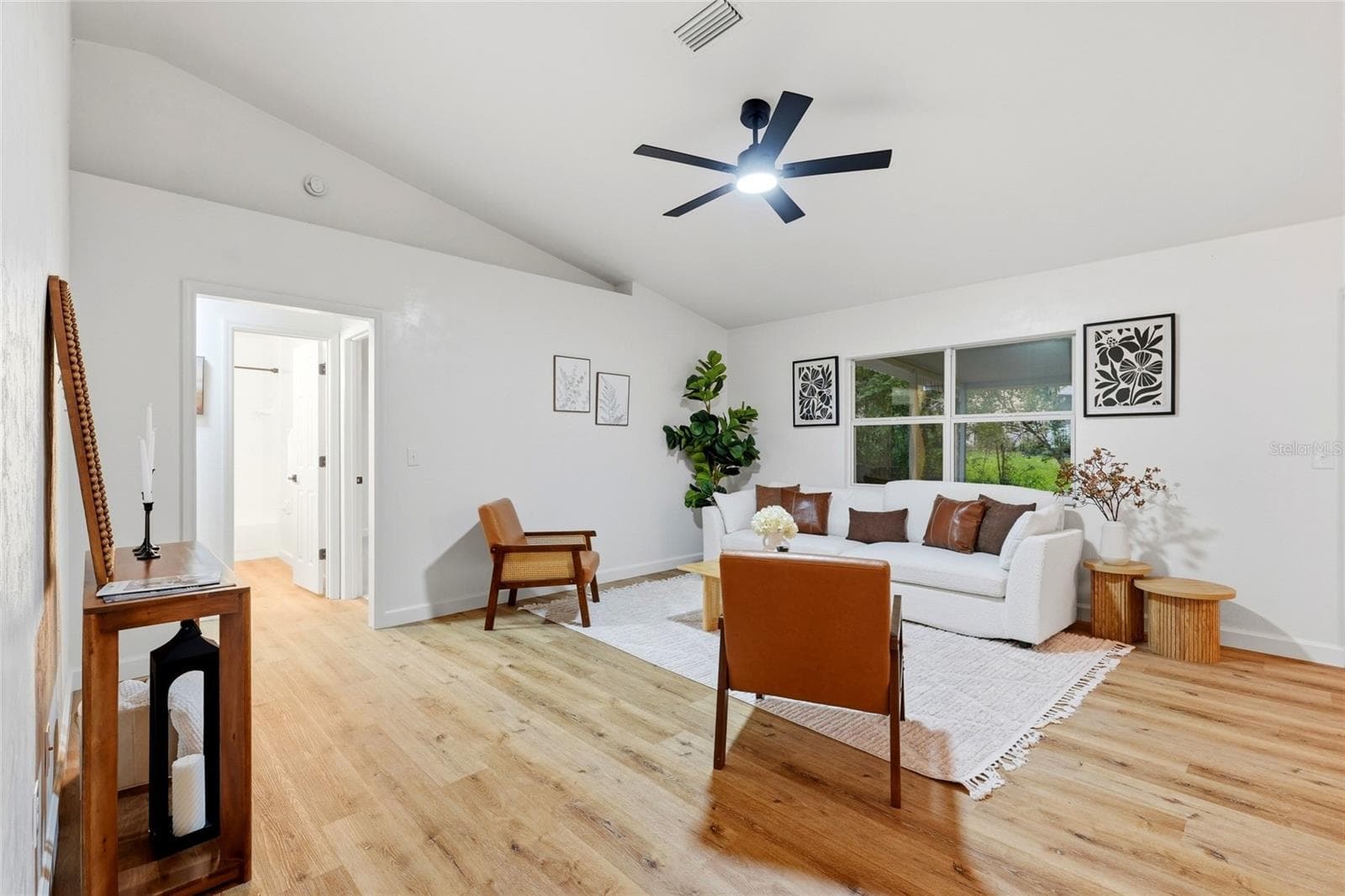 Single Family Residence at 518 NW 94TH WAY, GAINESVILLE, photo 3 of 25