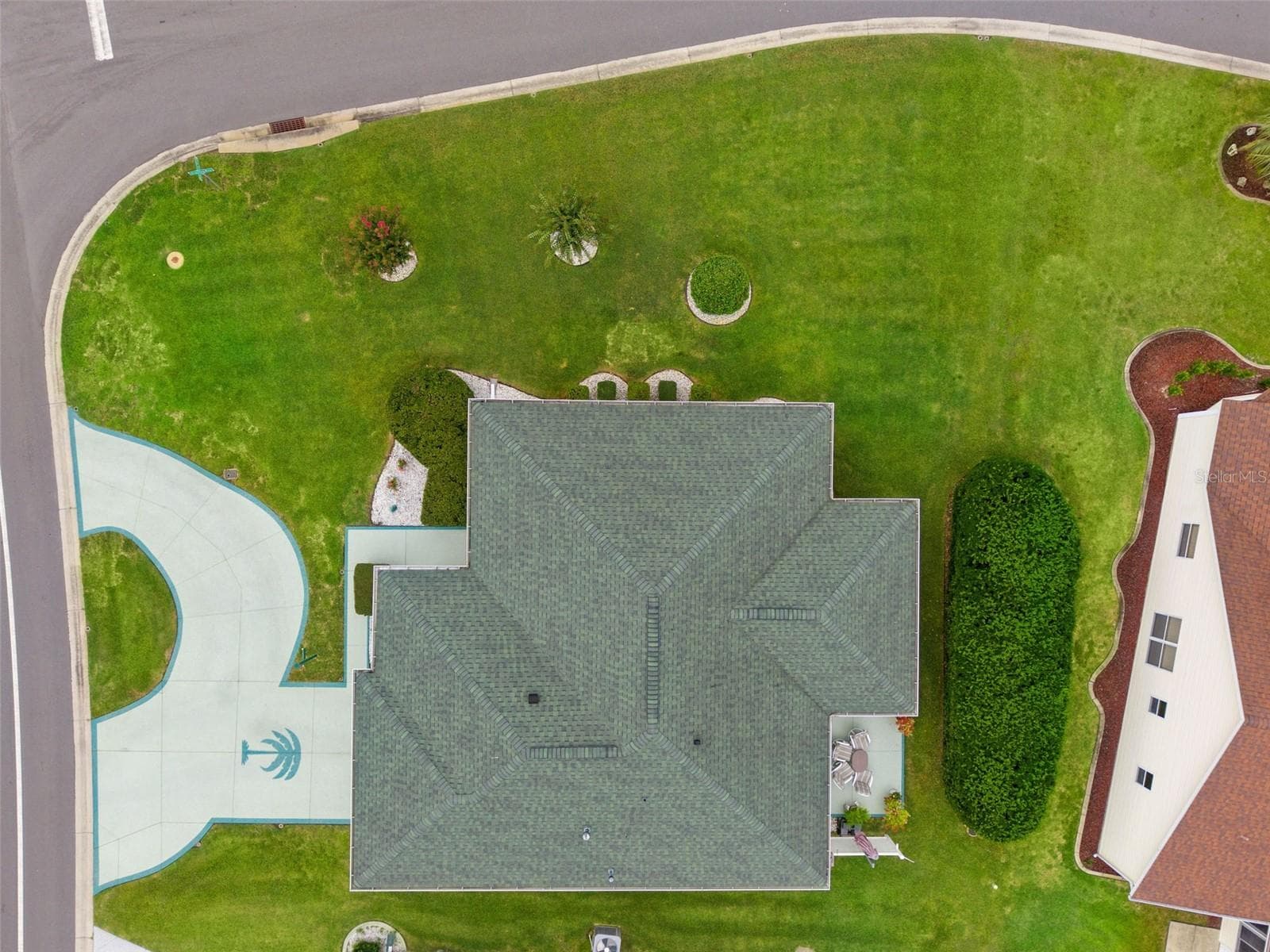 Single Family Residence at 3067 SOUTHERN TRCE, THE VILLAGES, photo 2 of 50