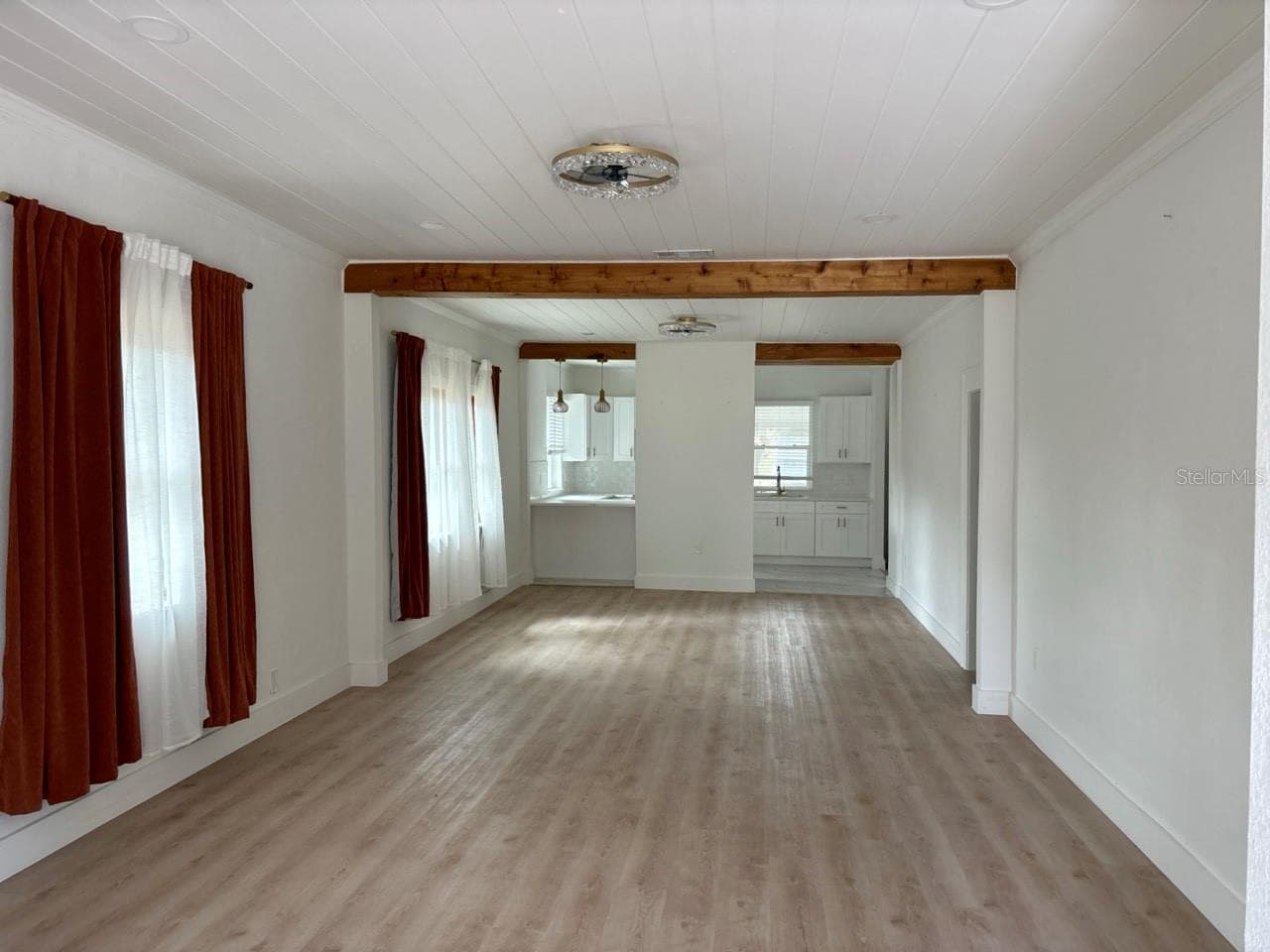 Single Family Residence at 5108 N SUWANEE AVE, TAMPA, photo 7 of 23