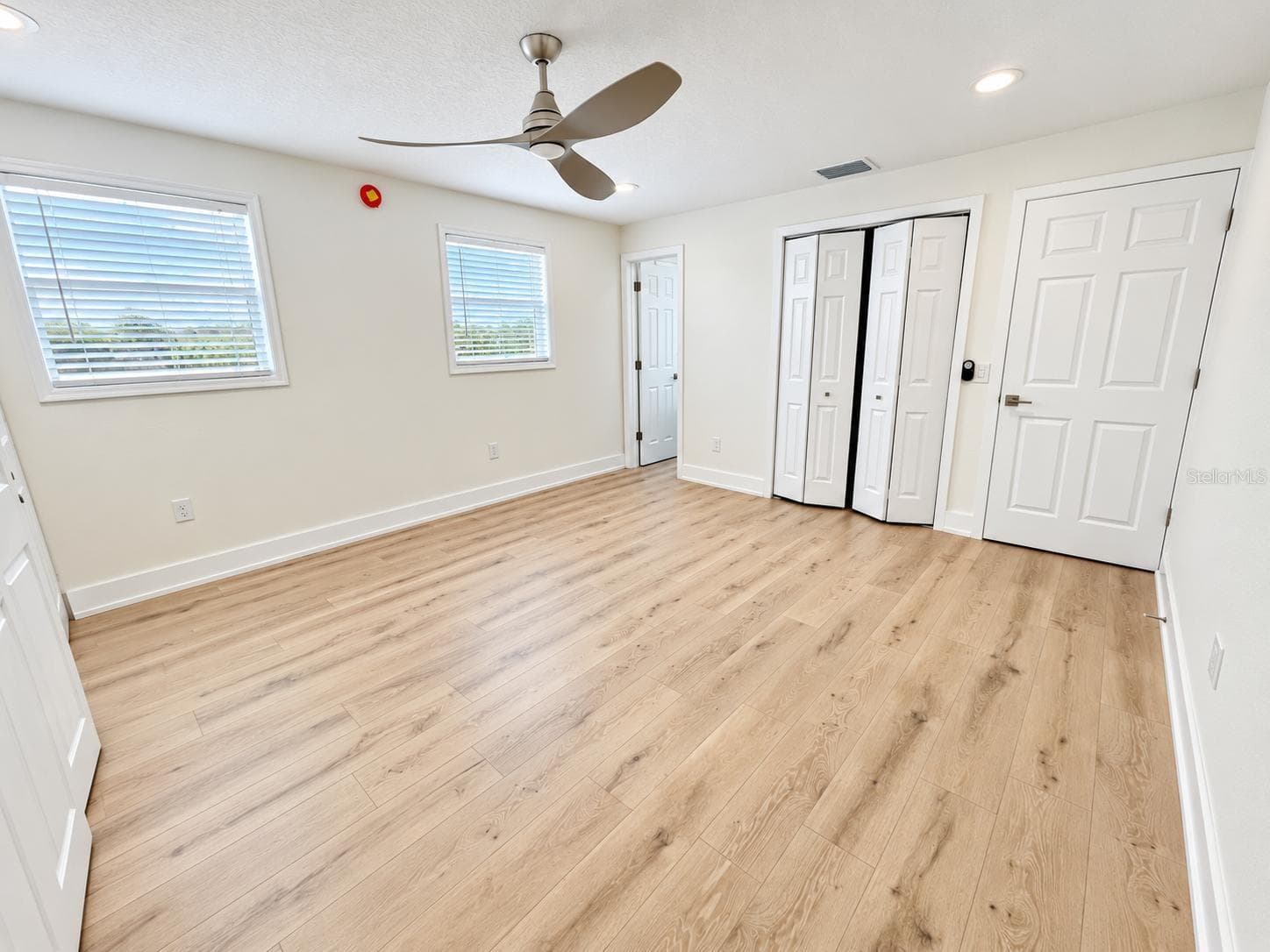 Single Family Residence at 8512 SUNBEAM LN, TAMPA, photo 21 of 54