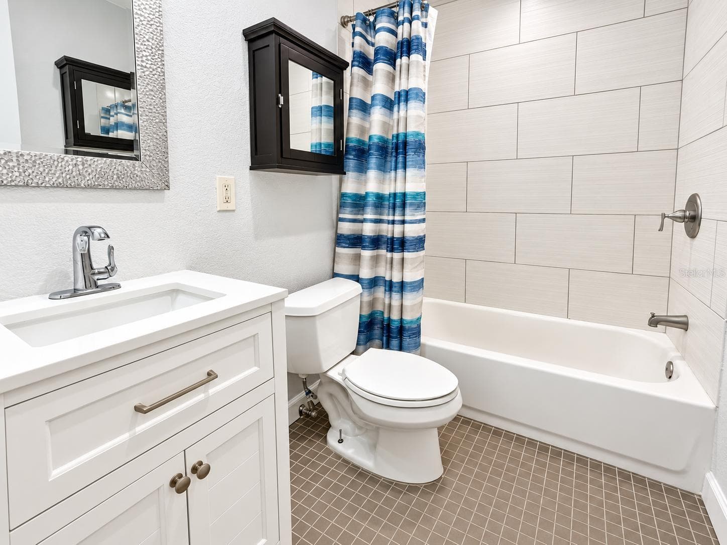 Single Family Residence at 8512 SUNBEAM LN, TAMPA, photo 50 of 54