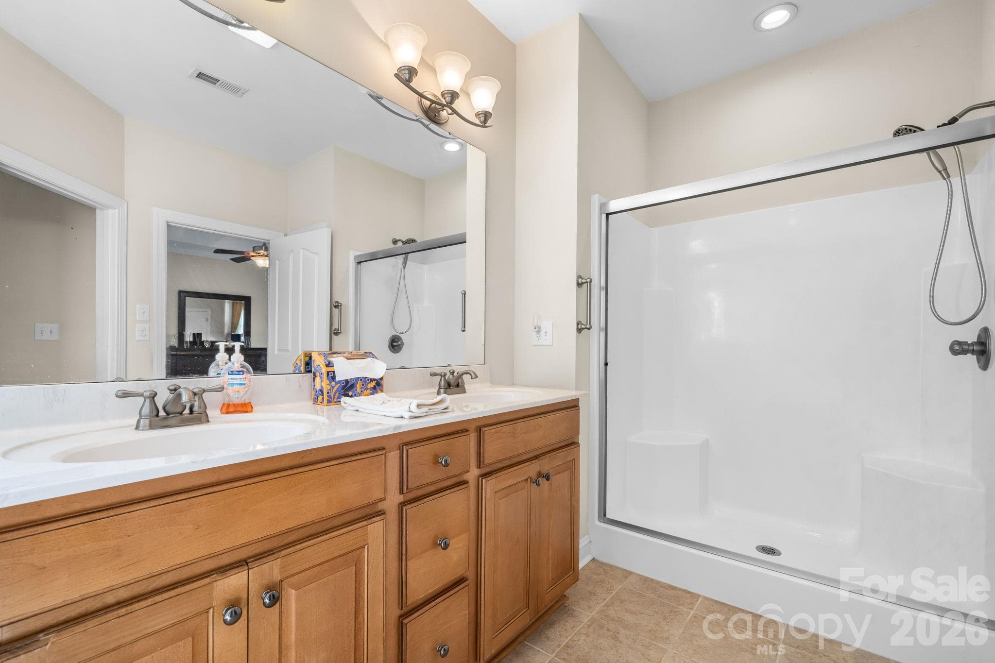 Single Family Residence at 117 W Vista View Place, Mooresville, photo 20 of 33
