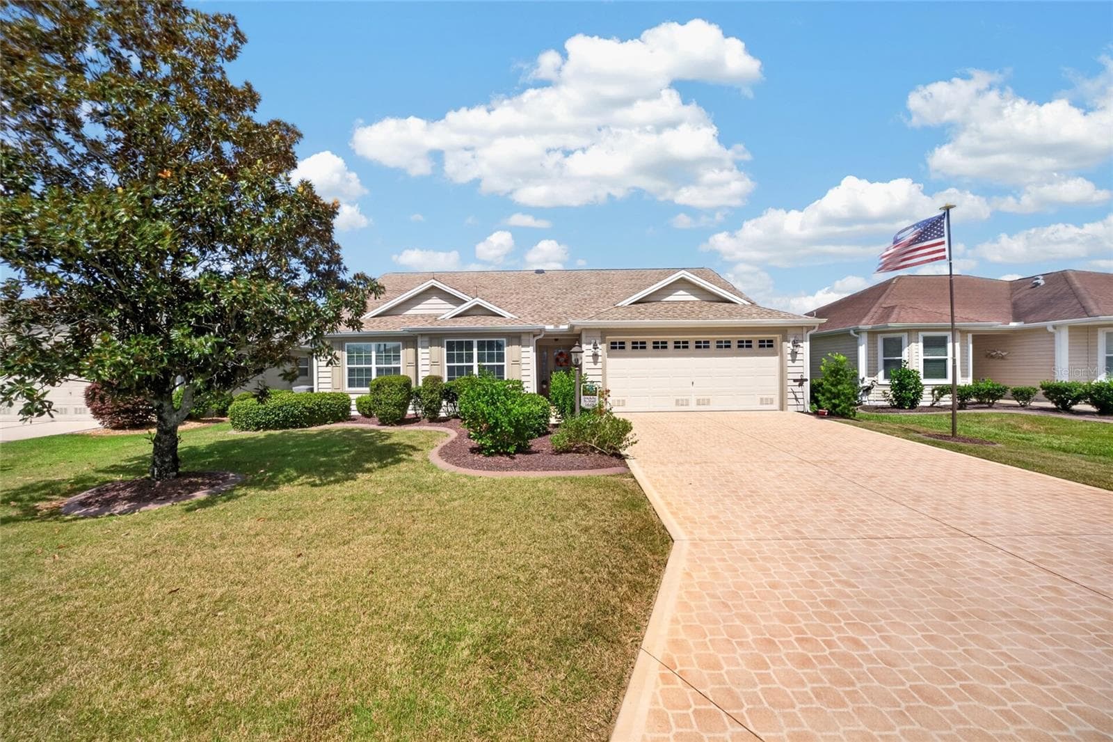 Single Family Residence at 1648 PENNECAMP DR, THE VILLAGES, photo 2 of 52