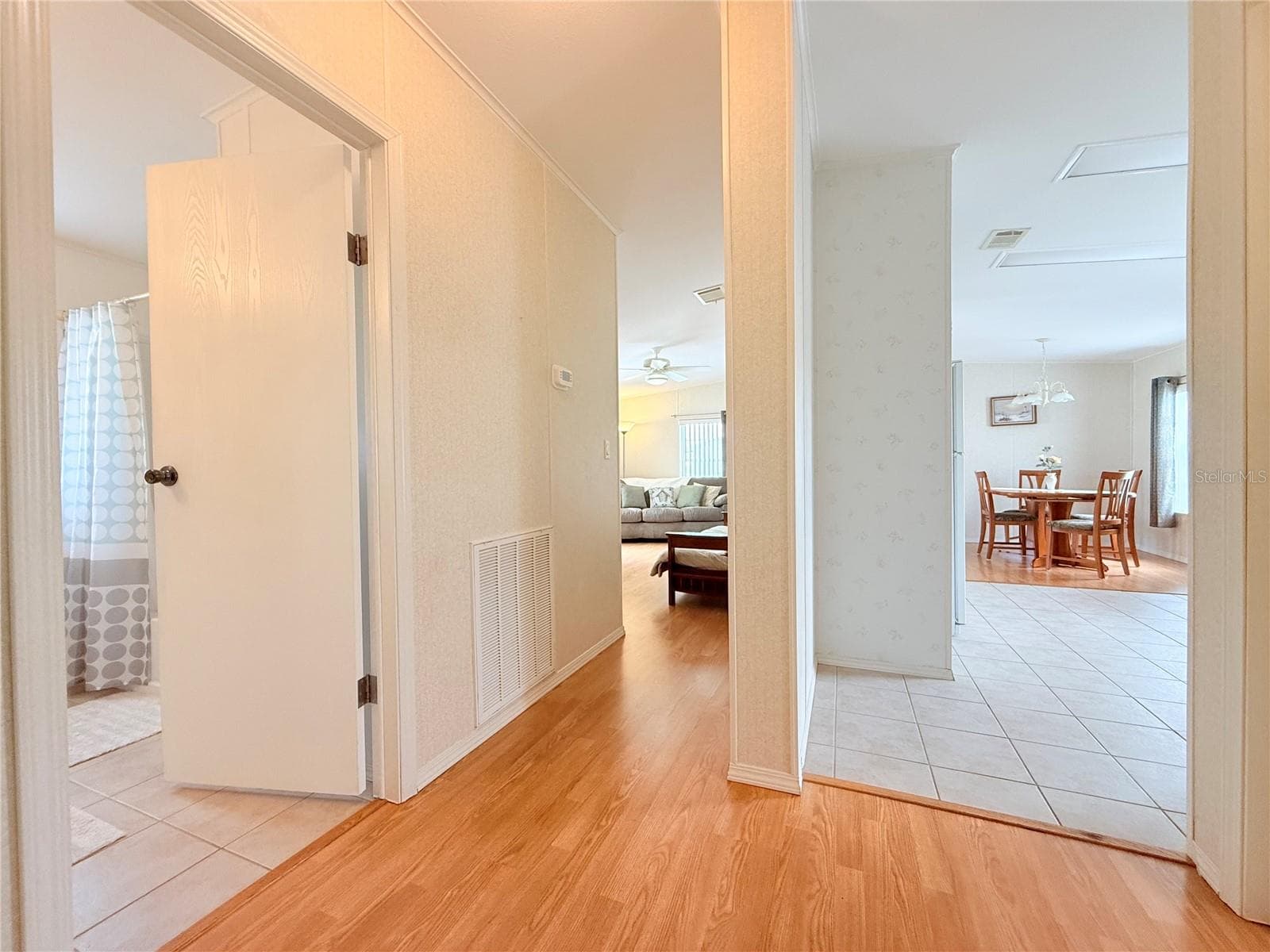 Manufactured Home at 2050 CHAMPION ST, SARASOTA, photo 37 of 65