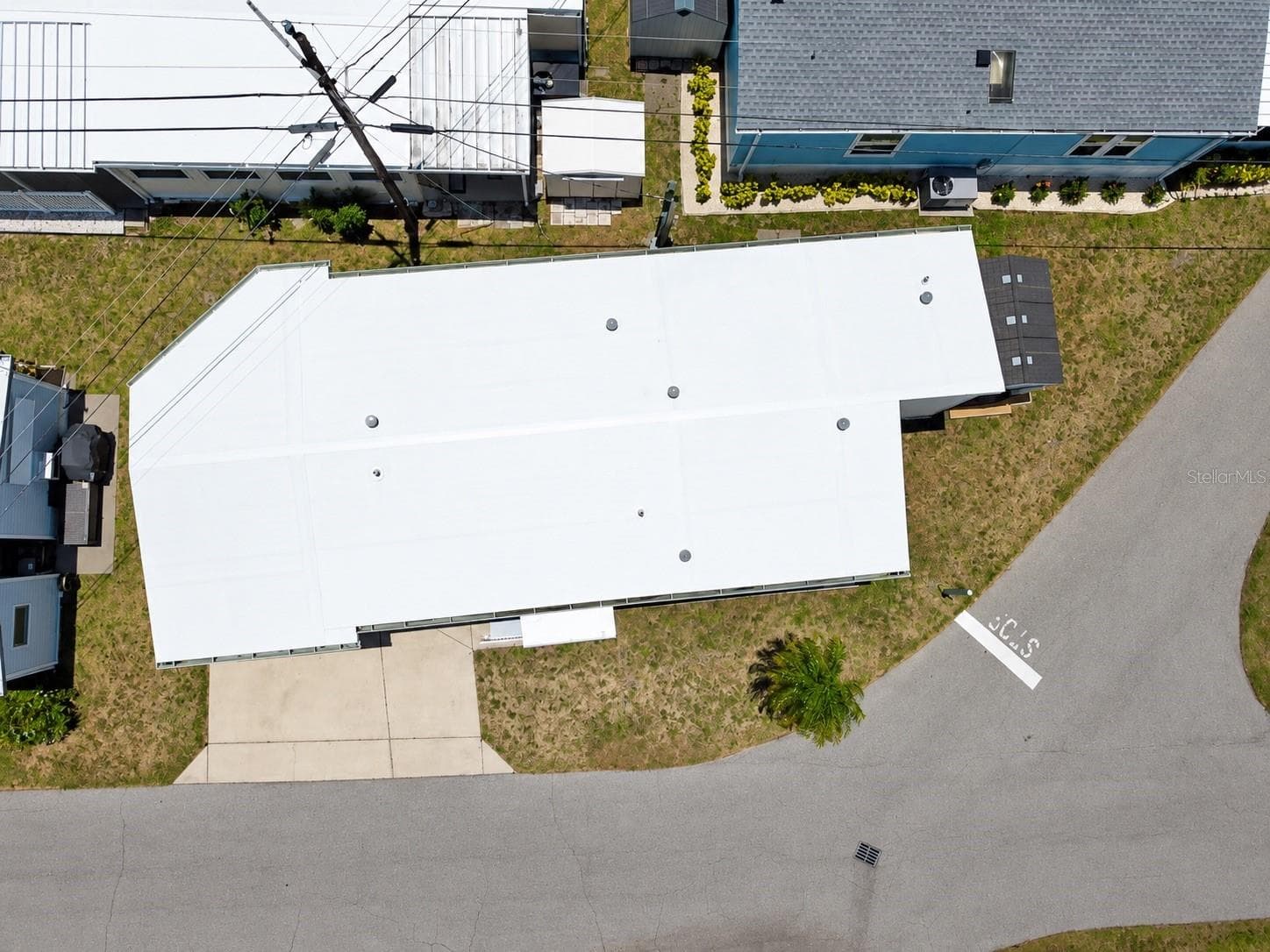 Manufactured Home at 2050 CHAMPION ST, SARASOTA, photo 49 of 65