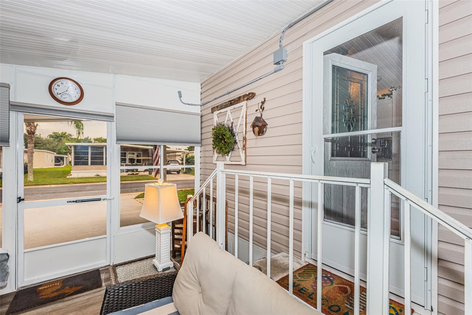Side entrance from Bonus Room - 39820 US HIGHWAY 19 N #237, TARPON SPRINGS