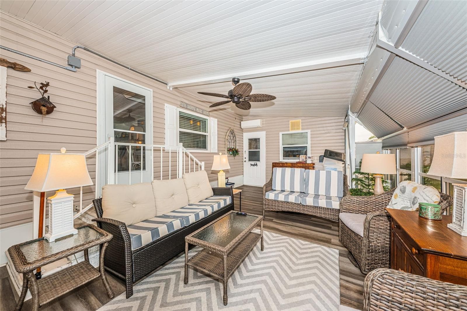 Bonus Room - 39820 US HIGHWAY 19 N #237, TARPON SPRINGS