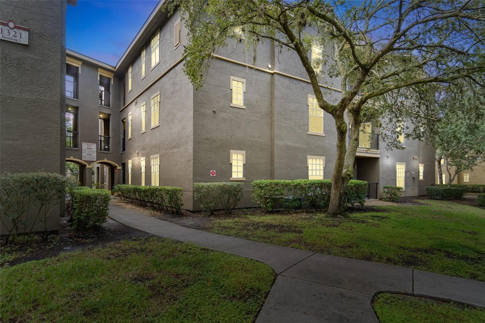 1321 ARBOR VISTA LOOP #321