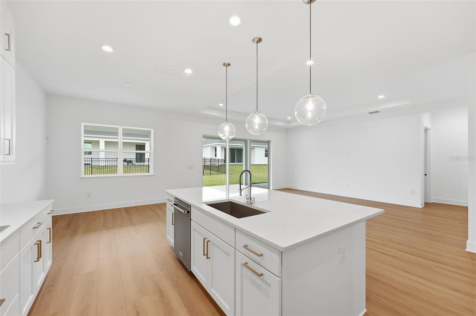 Single Family Residence at 1389 PINECLIFF DR, APOPKA, photo 15 of 47