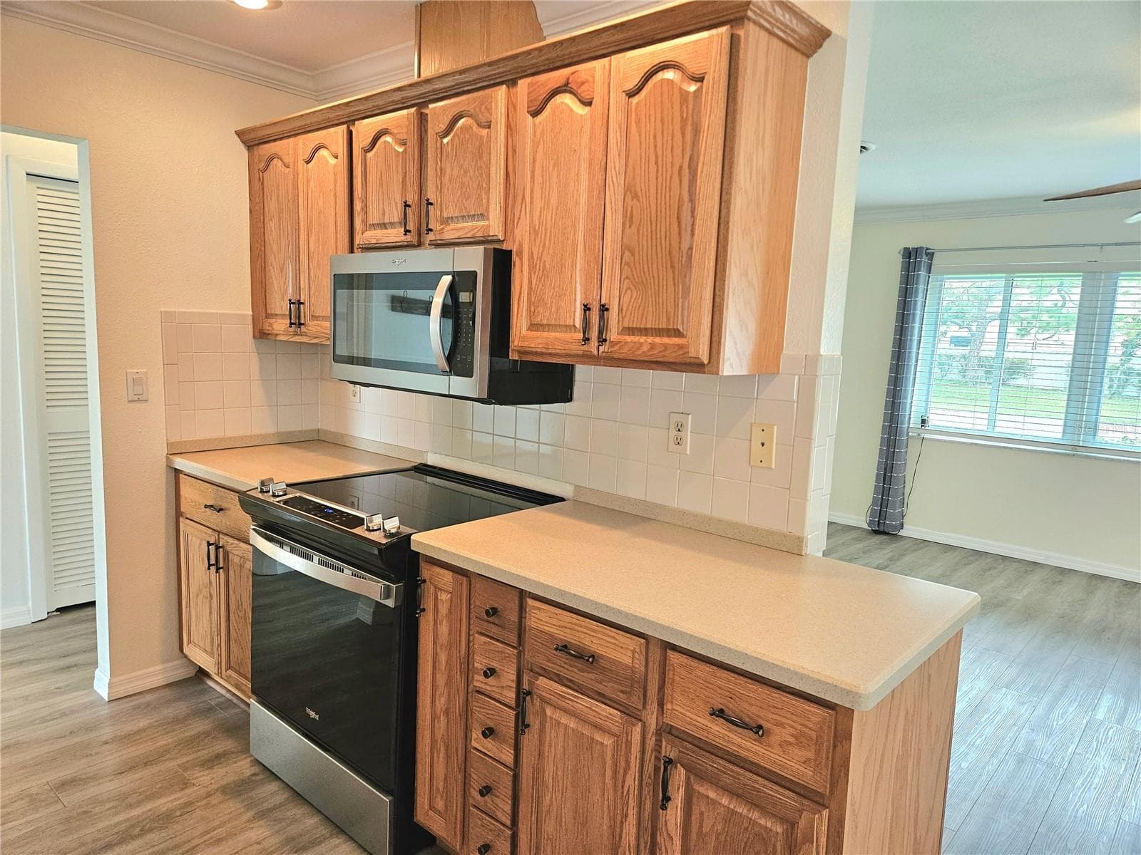 Single Family Residence at 582 AZALEA DR NW, PORT CHARLOTTE, photo 7 of 51