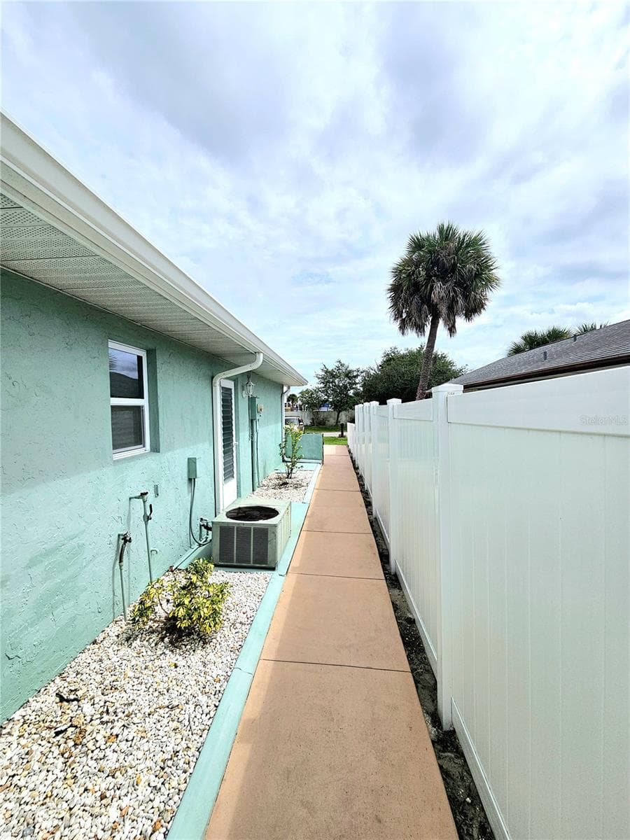Single Family Residence at 582 AZALEA DR NW, PORT CHARLOTTE, photo 46 of 51