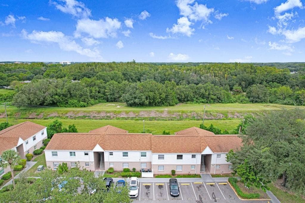 Condominium at 7210 N MANHATTAN AVE #2523, TAMPA, photo 32 of 36