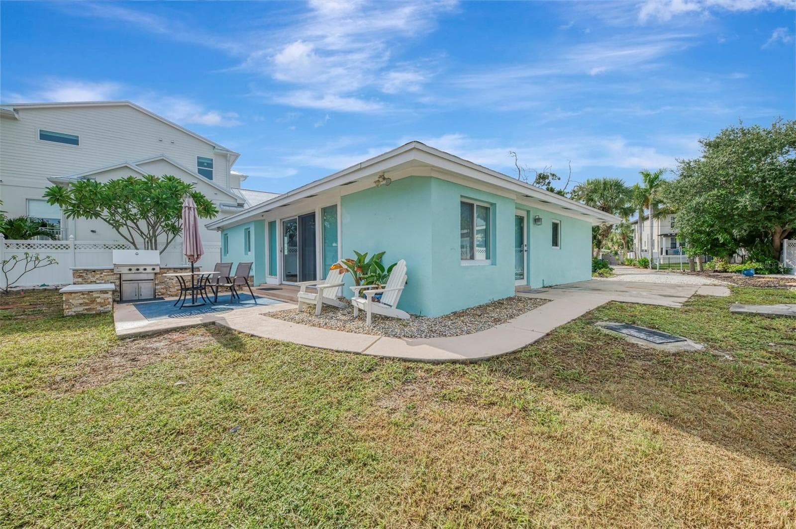 Single Family Residence at 387 AVENIDA MILANO, SARASOTA, photo 7 of 53