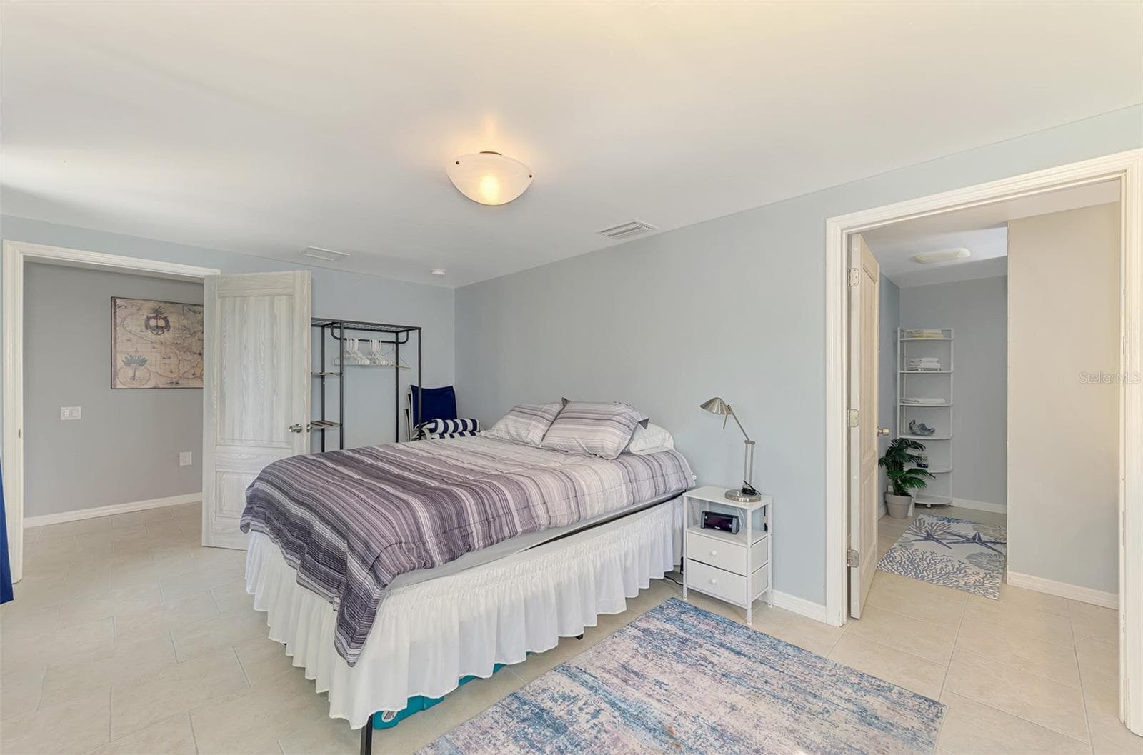 Single Family Residence at 387 AVENIDA MILANO, SARASOTA, photo 23 of 53