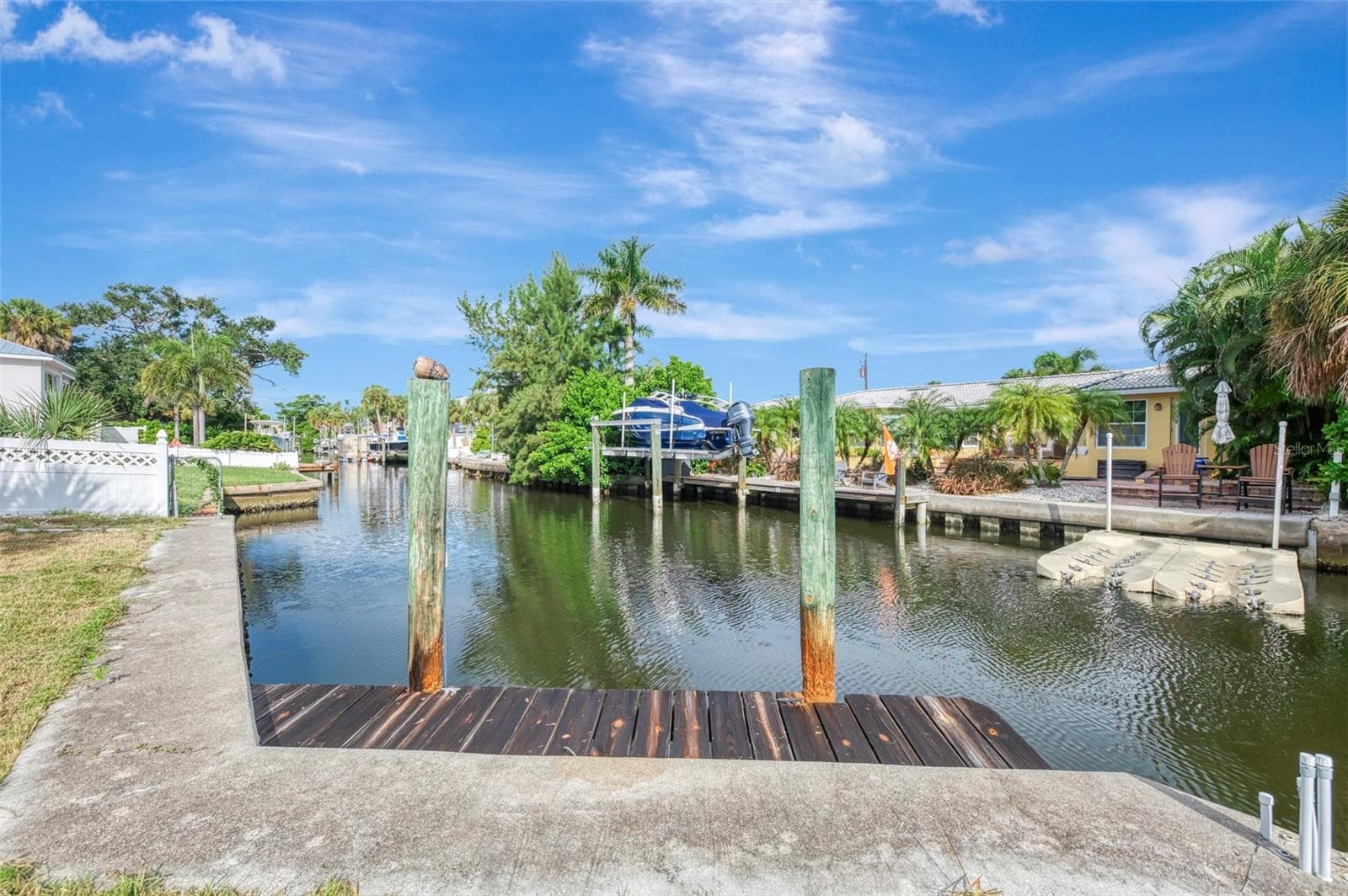 Single Family Residence at 387 AVENIDA MILANO, SARASOTA, photo 35 of 53