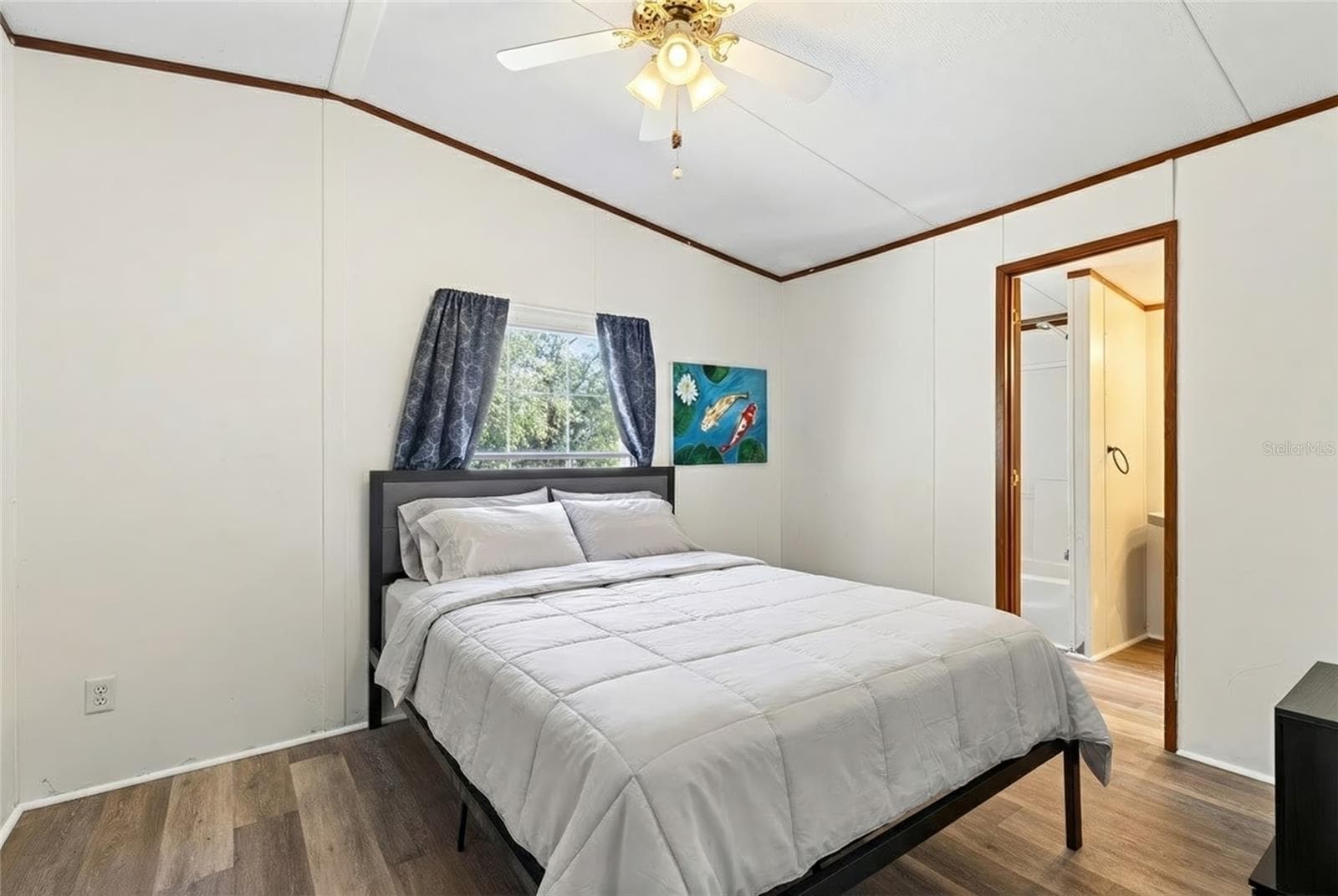 Manufactured Home at 10427 NW 8TH LN, OCALA, photo 31 of 38