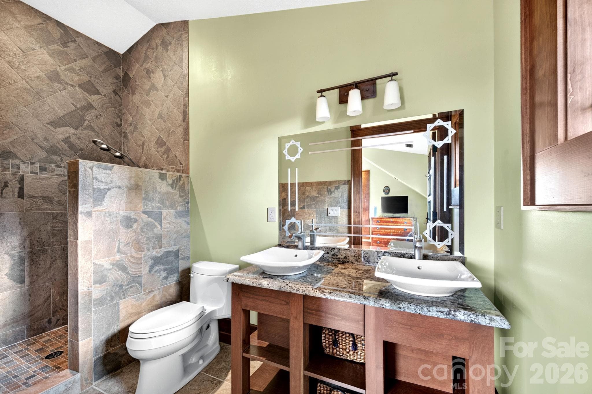 Guest Bath - 93 Lombard Street, Waynesville