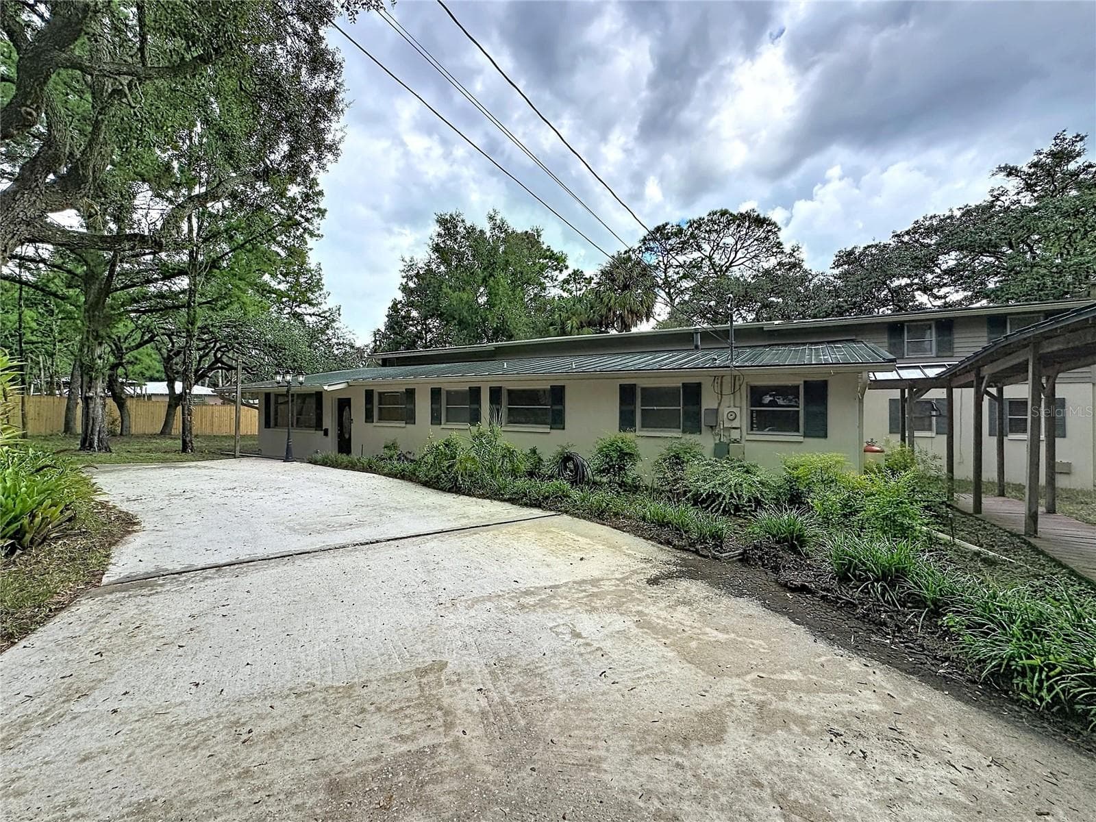 Single Family Residence at 17932 WENDY SUE AVE, HUDSON, photo 4 of 98