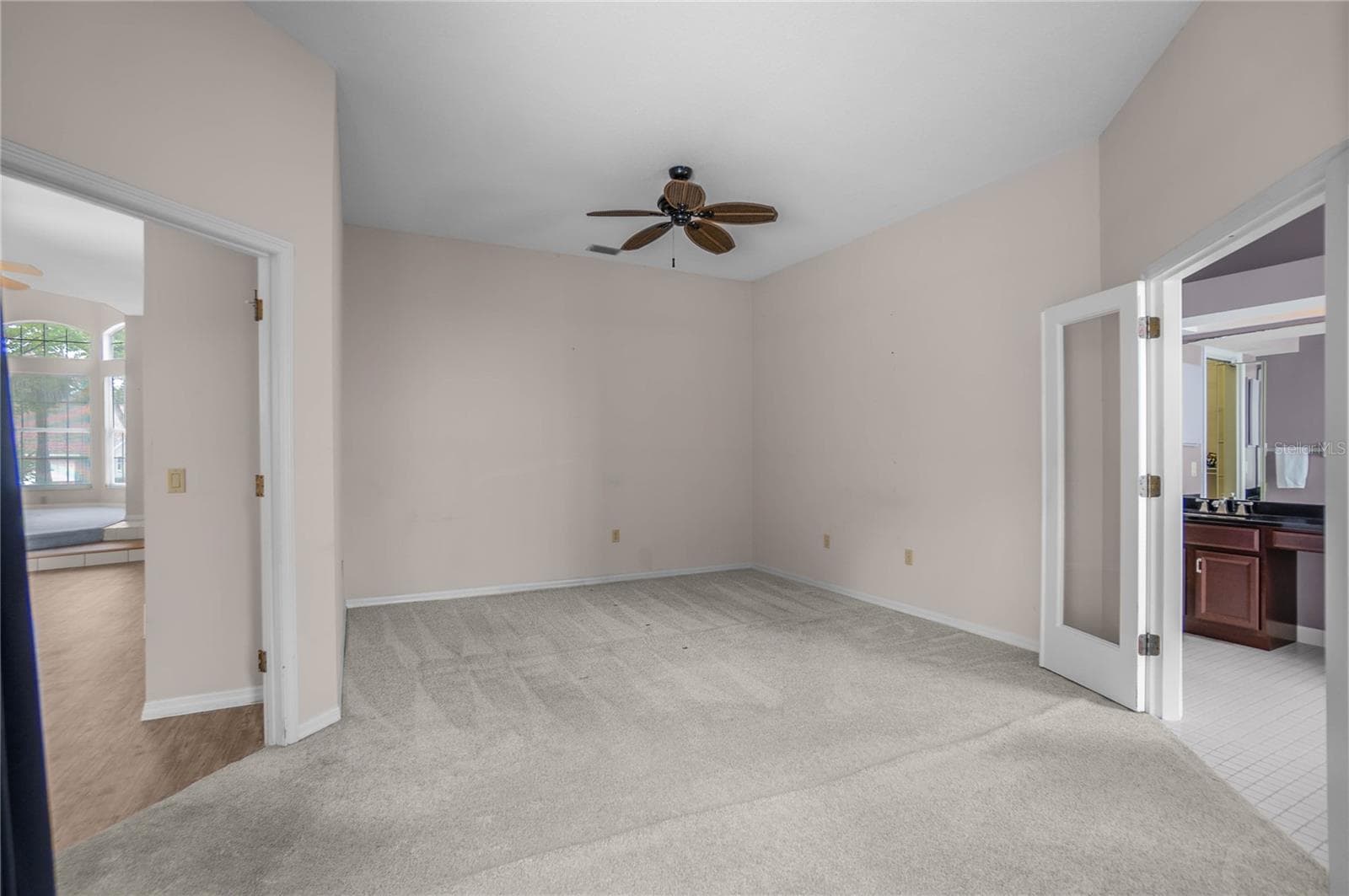 Single Family Residence at 1635 N MARLBOROUGH LOOP, CRYSTAL RIVER, photo 16 of 54