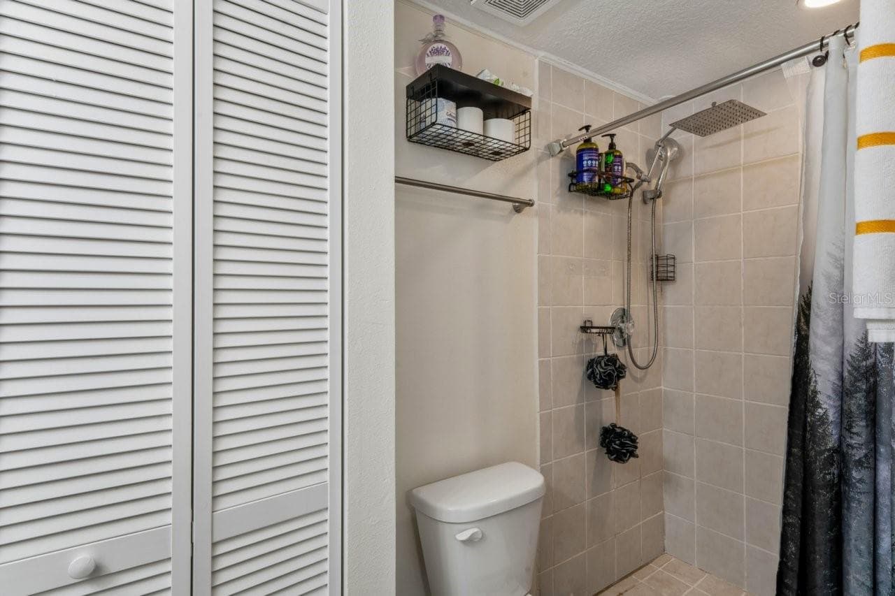 Single Family Residence at 583 LONGWOOD CT, OLDSMAR, photo 44 of 64