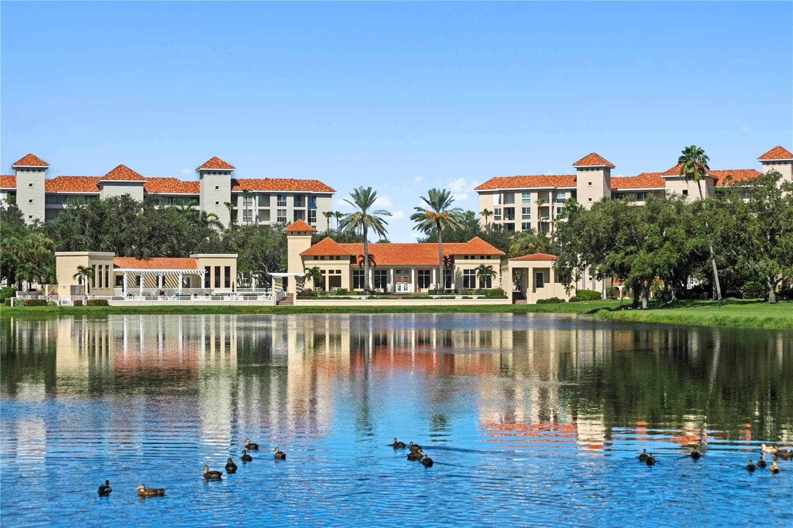 Condominium at 4717 DOLPHIN CAY LN S #503, ST PETERSBURG, photo 44 of 79