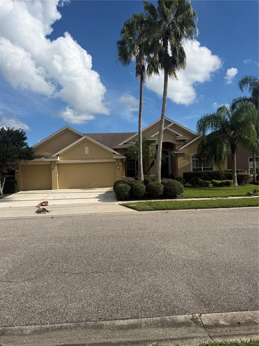 14542 RIVIERA POINTE DR