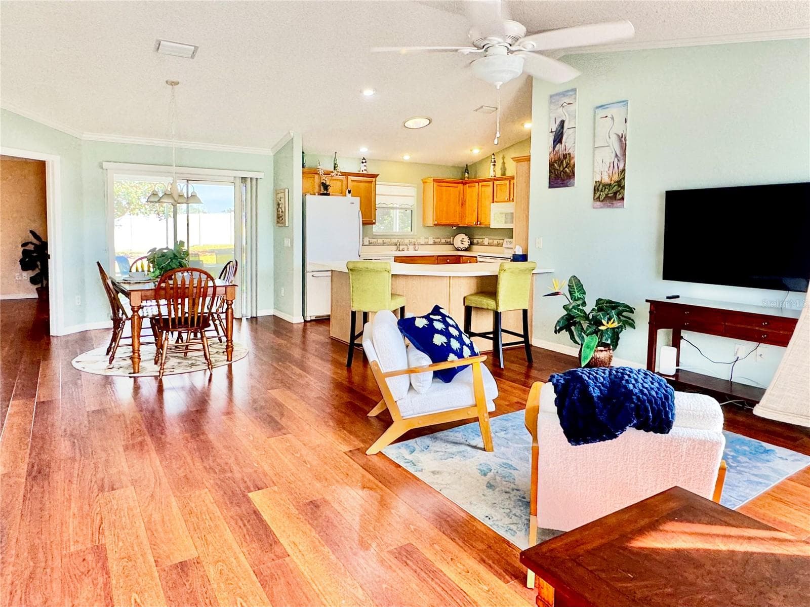 Single Family Residence at 16870 SE 96TH CHAPELWOOD CIR, THE VILLAGES, photo 4 of 27
