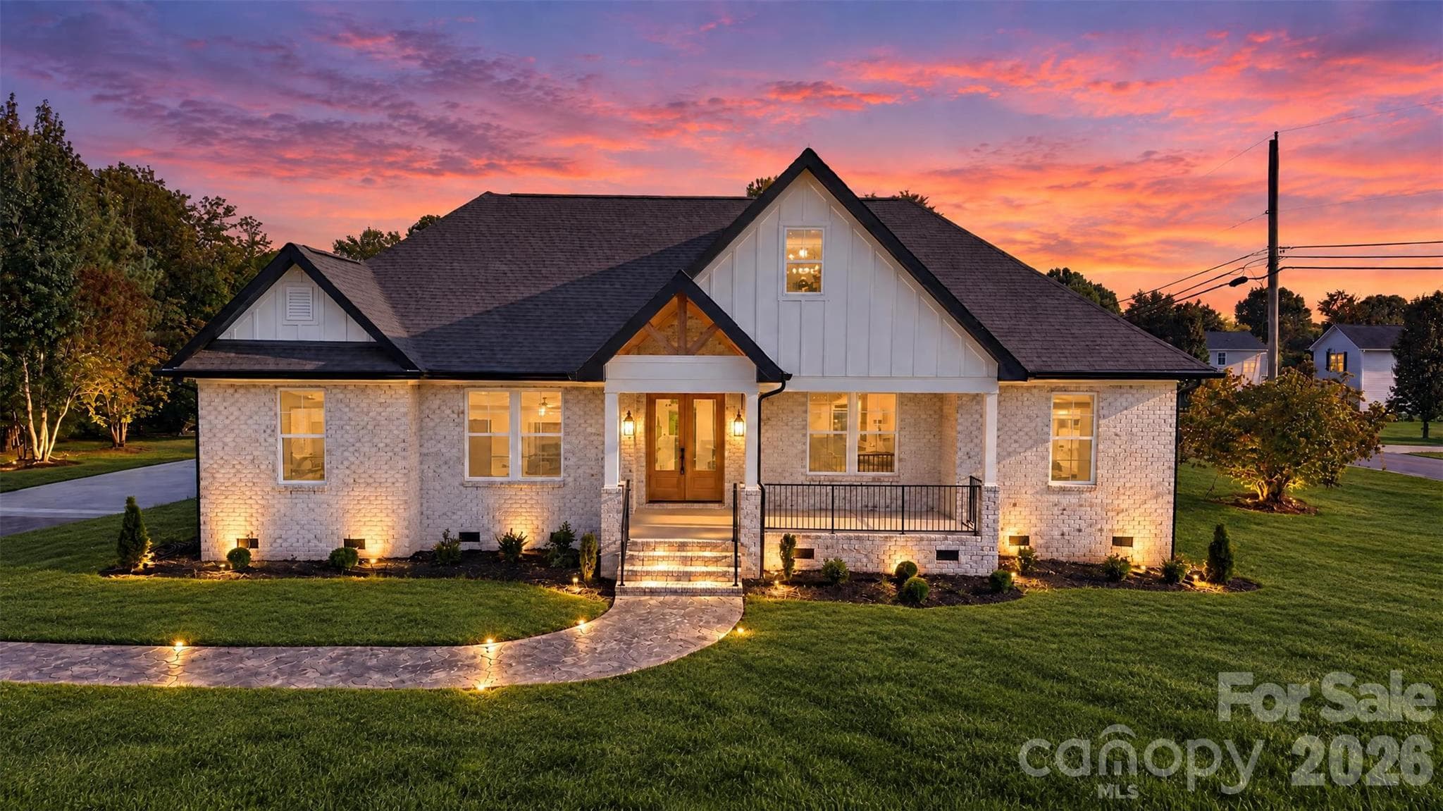 122 Manteo Road