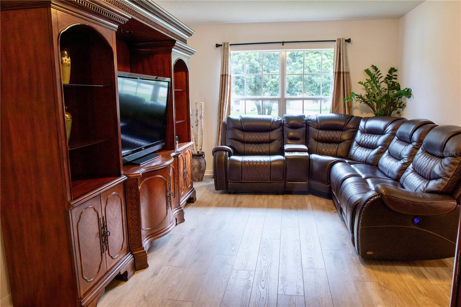 Den/Family Room - Flex Space - 6093 VELVET LOOP, LAKELAND