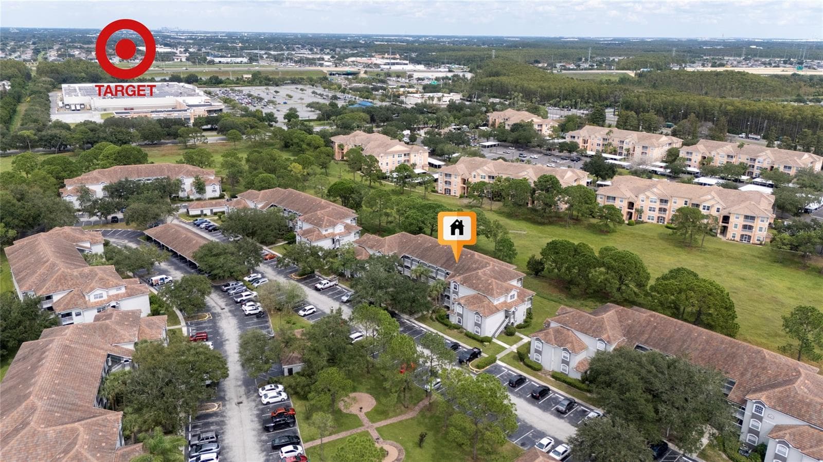 Condominium at 14013 FAIRWAY ISLAND DR #415, ORLANDO, photo 5 of 29