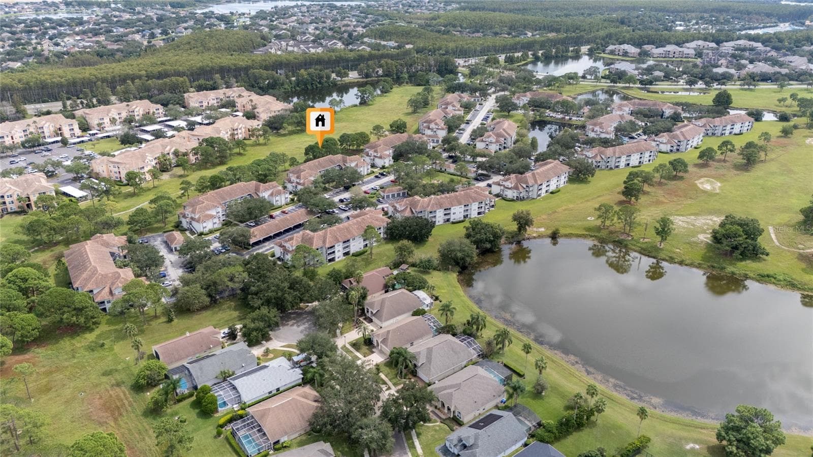 Condominium at 14013 FAIRWAY ISLAND DR #415, ORLANDO, photo 6 of 29