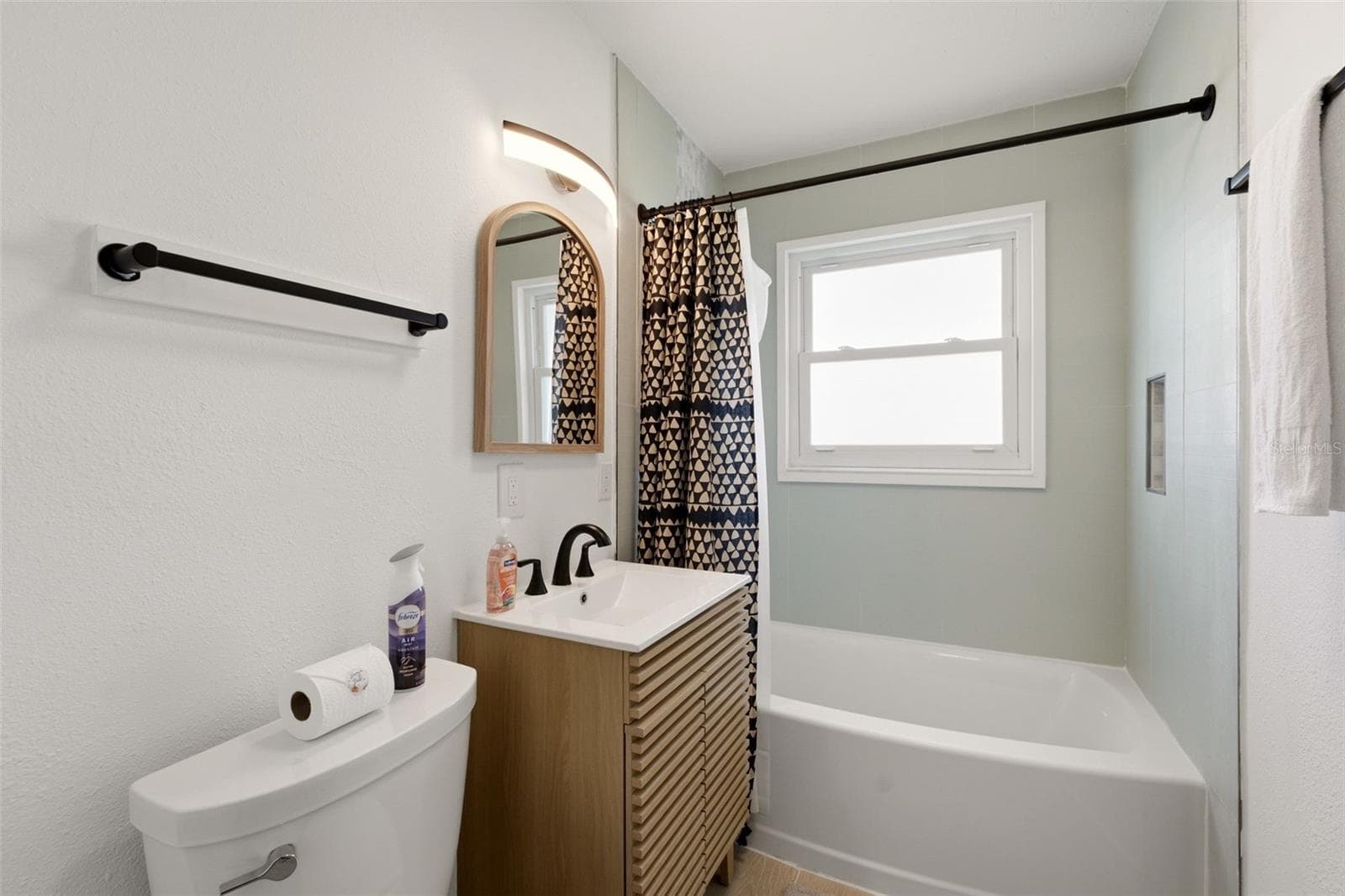 Single Family Residence at 1757 MOVA ST, SARASOTA, photo 22 of 40