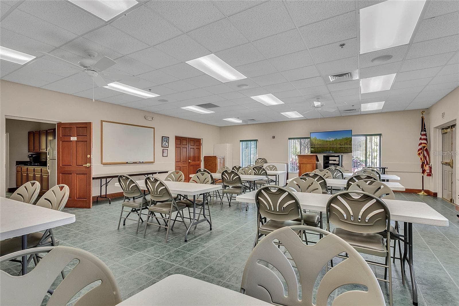 The MEETING ROOMS at the Rec Center are used regularly by many of the numerous clubs and groups that Royal Highlands has to offer. - 21736 PRINCESS GRACE CT, LEESBURG
