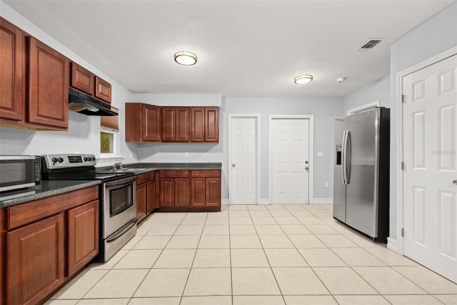Single Family Residence at 617 CITRUS ST, ORLANDO, photo 15 of 35