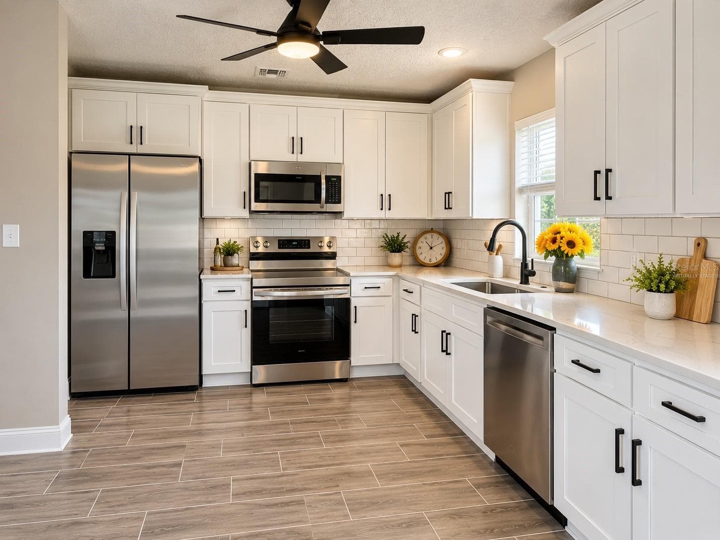 kitchenvirtually staged - 6243 MAIN ST, NEW PORT RICHEY