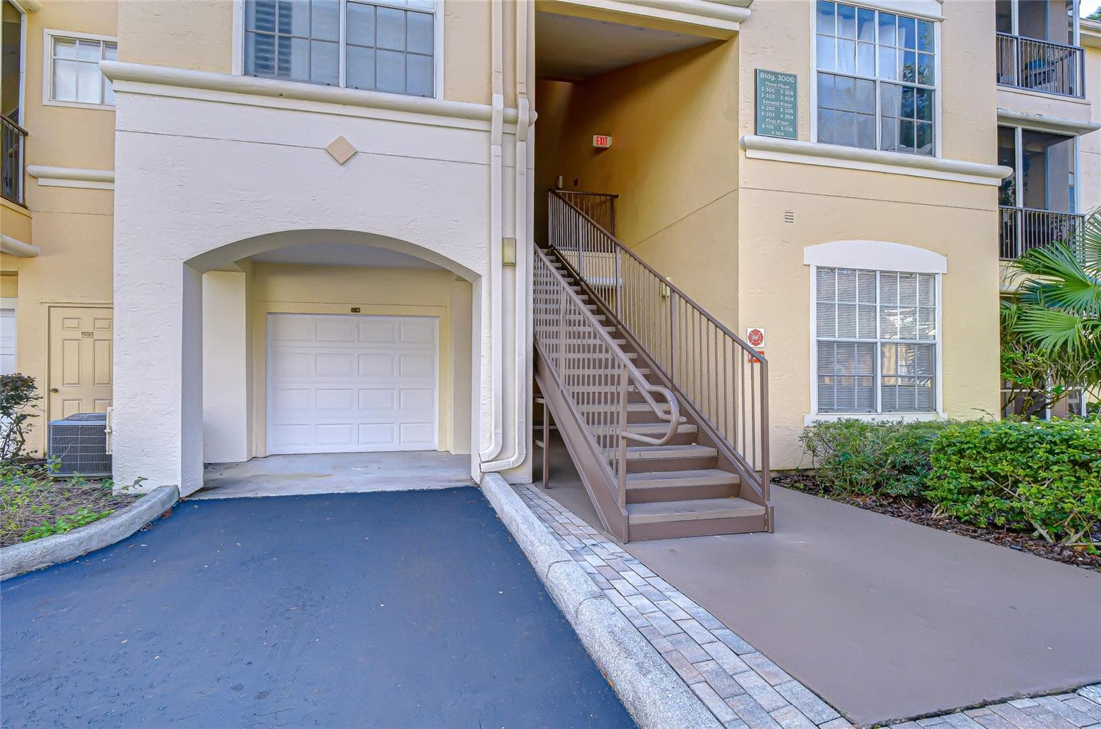 5125 PALM SPRINGS BLVD #3104