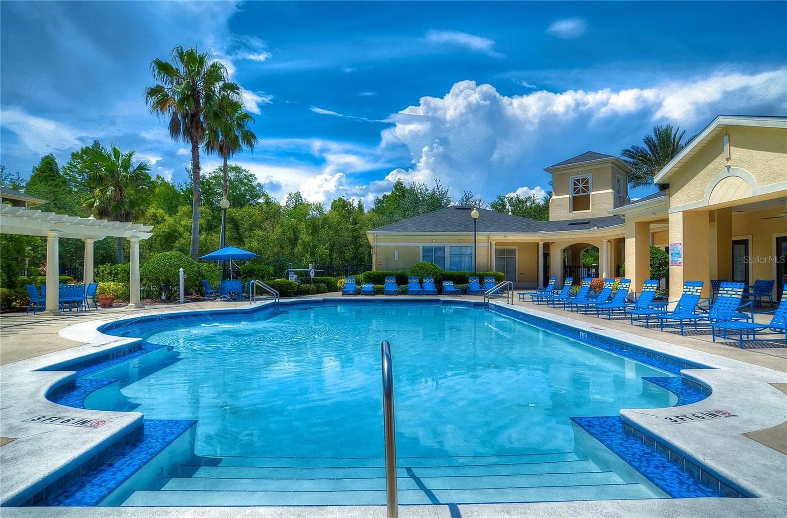 Swimming Pools - 5125 PALM SPRINGS BLVD #3104, TAMPA