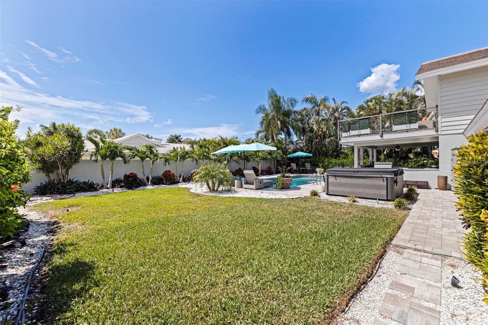 Single Family Residence at 5875 LEELAND ST S, ST PETERSBURG, photo 31 of 63